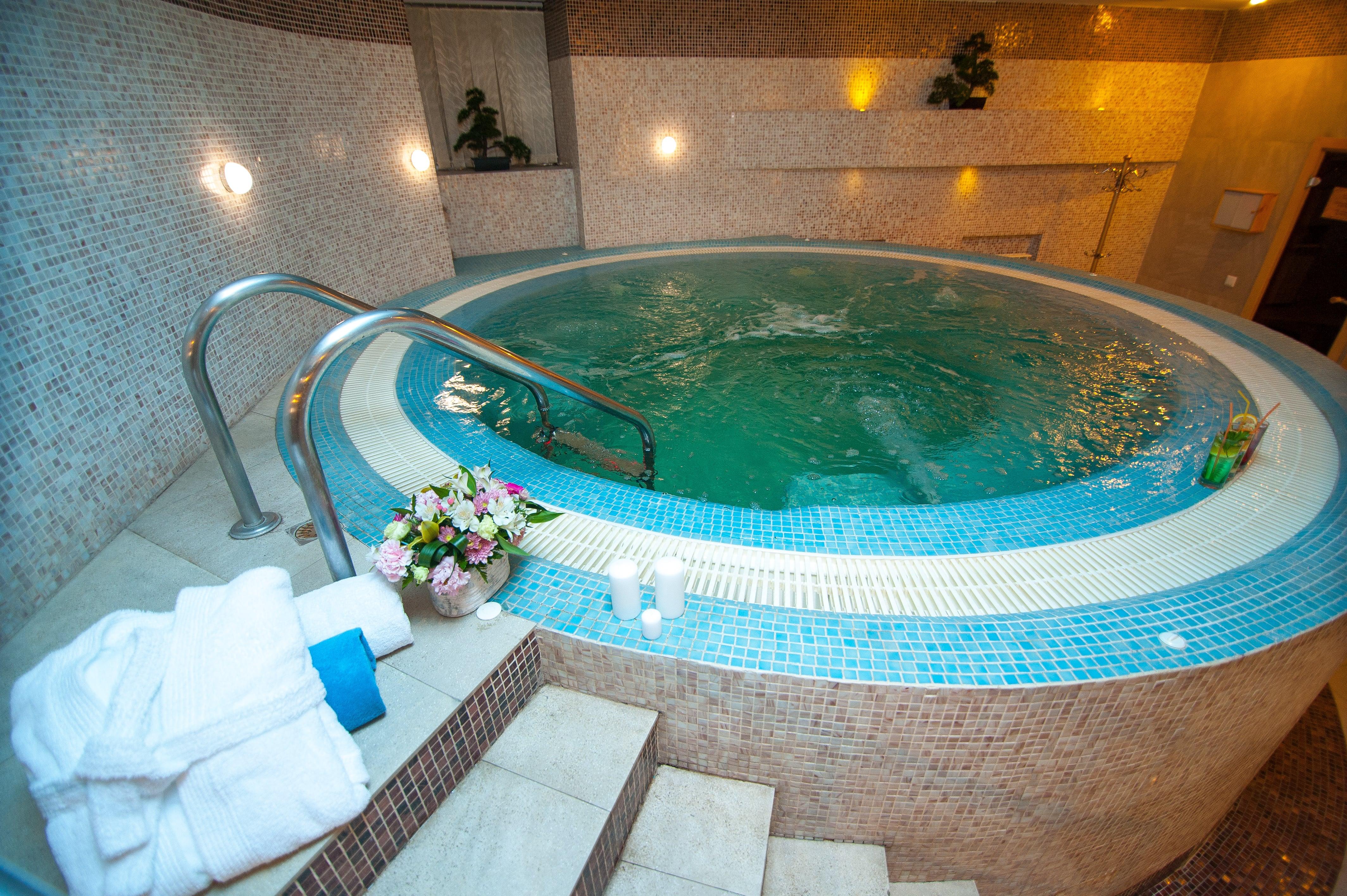 Kazzhol Hotel 4*