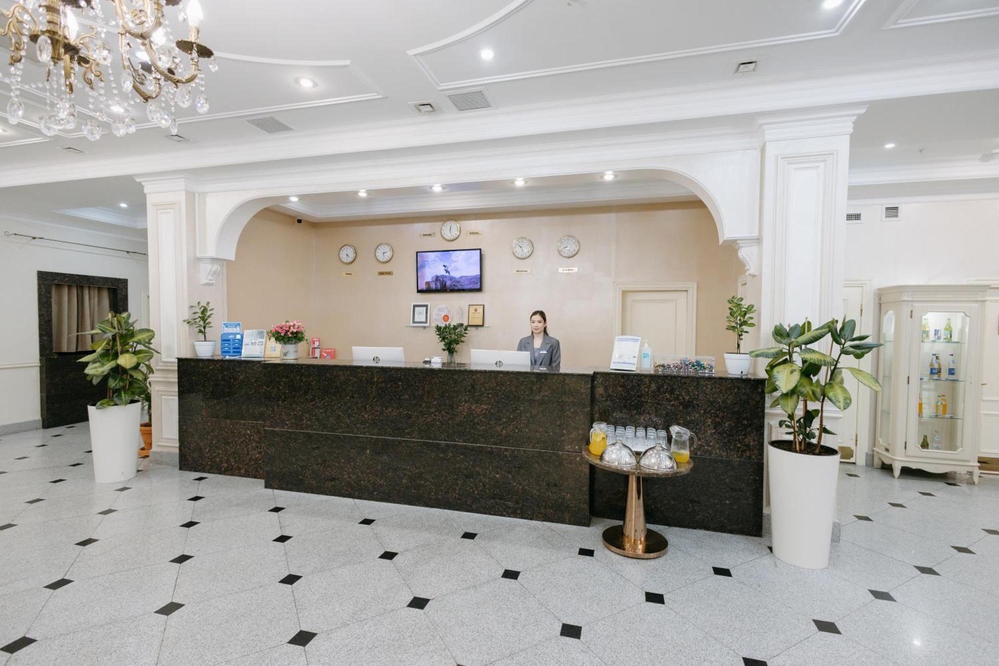 Kazzhol 4* Nur-Sultan (Astana)