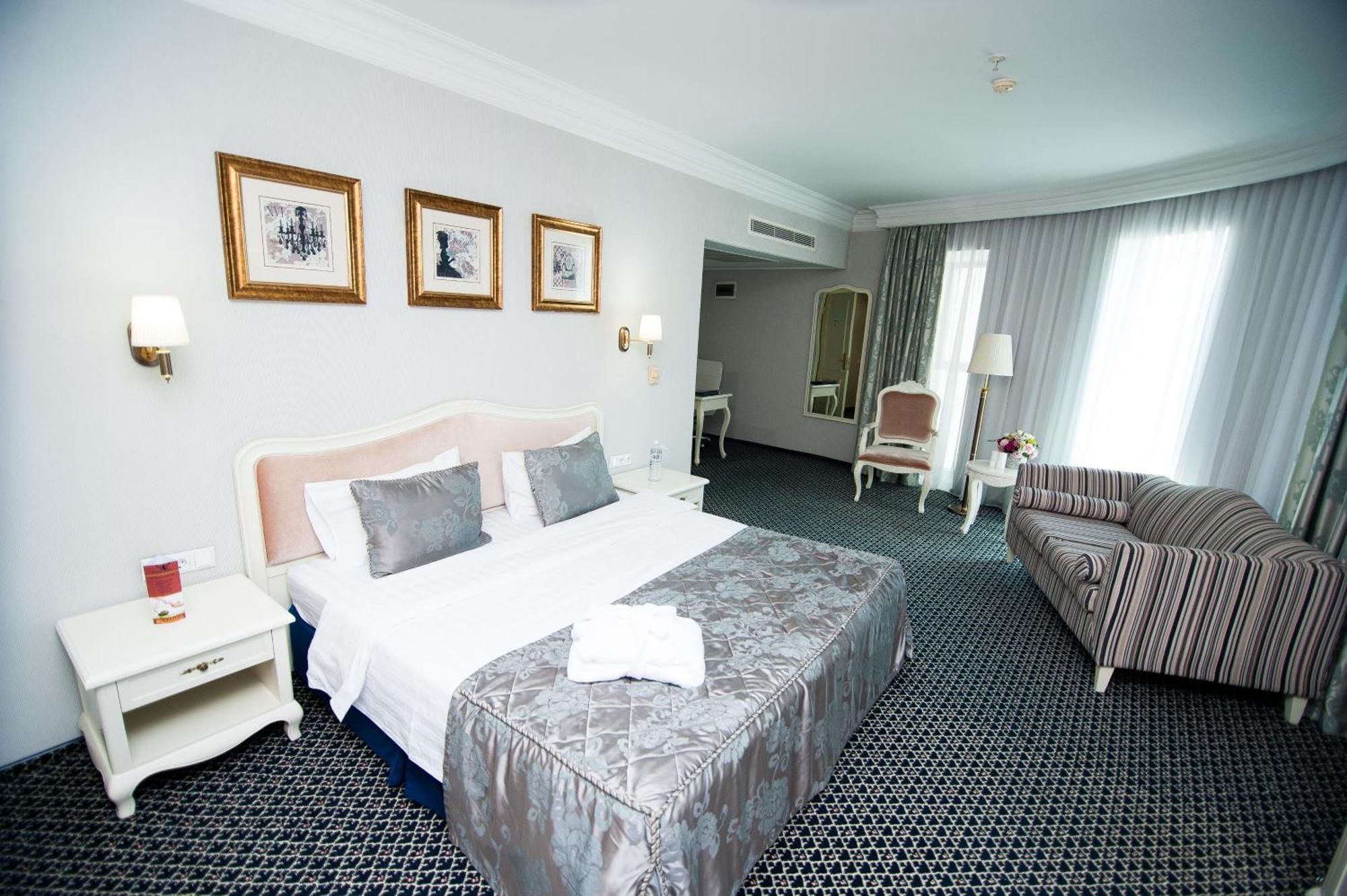 Kazzhol 4* Nur-Sultan (Astana)